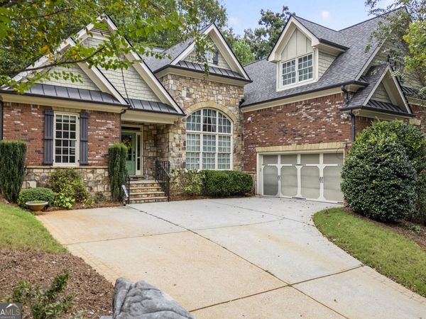 1360 Ashbury Park Drive, Hoschton, GA 30548
