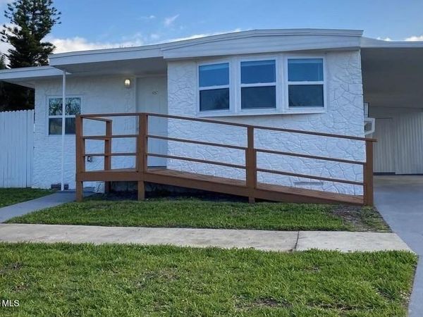 2528 Chatham Way NE , Palm Bay, FL 32905