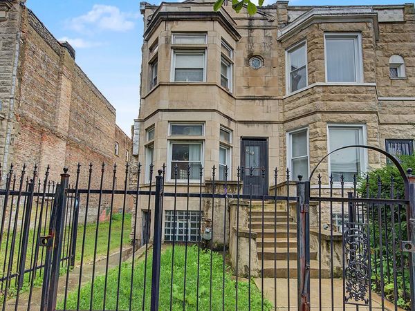 3621 W LEXINGTON Street, Chicago, IL 60624