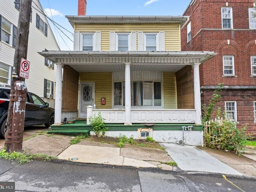 826 E Race Street, Shamokin, PA 17872 Main Photo