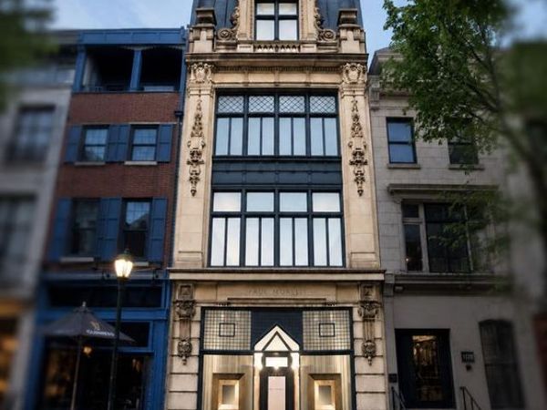 1118 WALNUT STREET, PHILADELPHIA, PA 19107