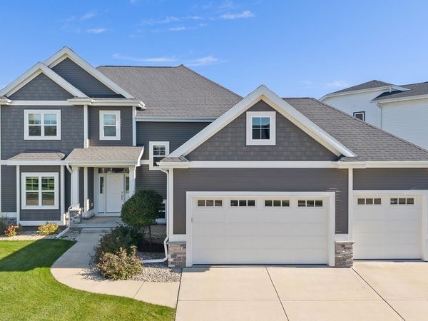 2618 Smoky Trail, Fitchburg, WI 53711