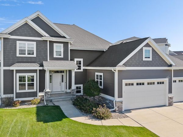 2618 Smoky Trail, Fitchburg, WI 53711