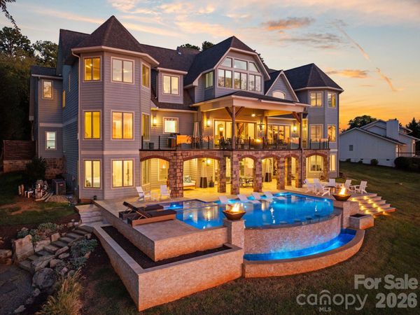 112 Birdsong Lane , Mooresville, NC 28117