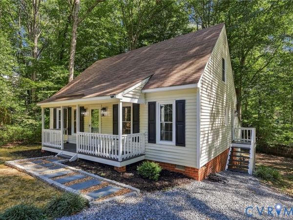 13703 Velvet Antler Circle, Midlothian, VA 23112