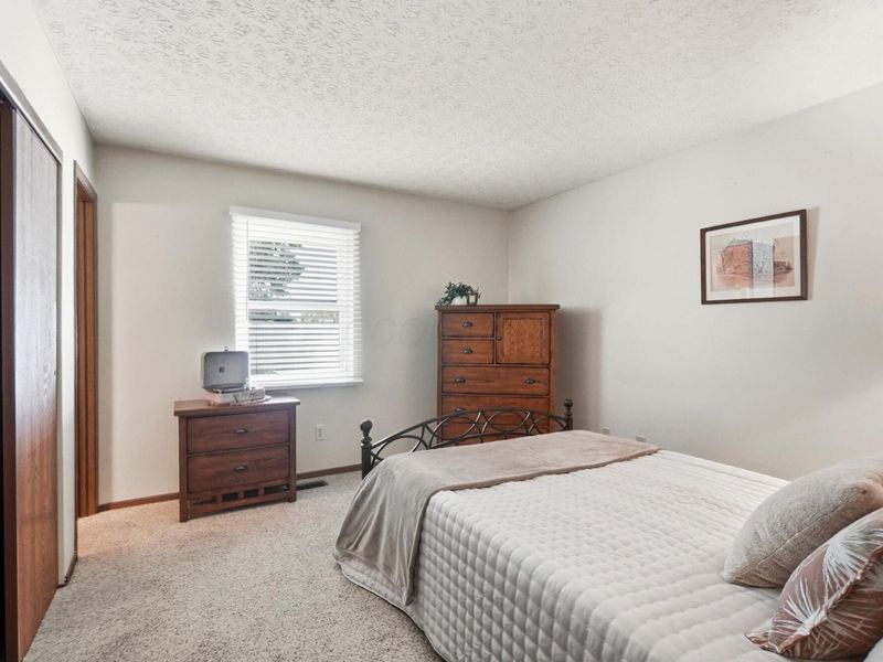 4283 Kelnor Drive, Grove City, OH 43123 Photo 16