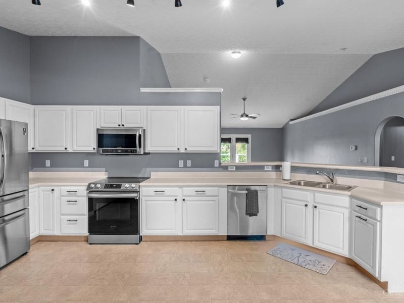3609 Madison Grace Way, Franklin Township, OH 45005 Photo 14