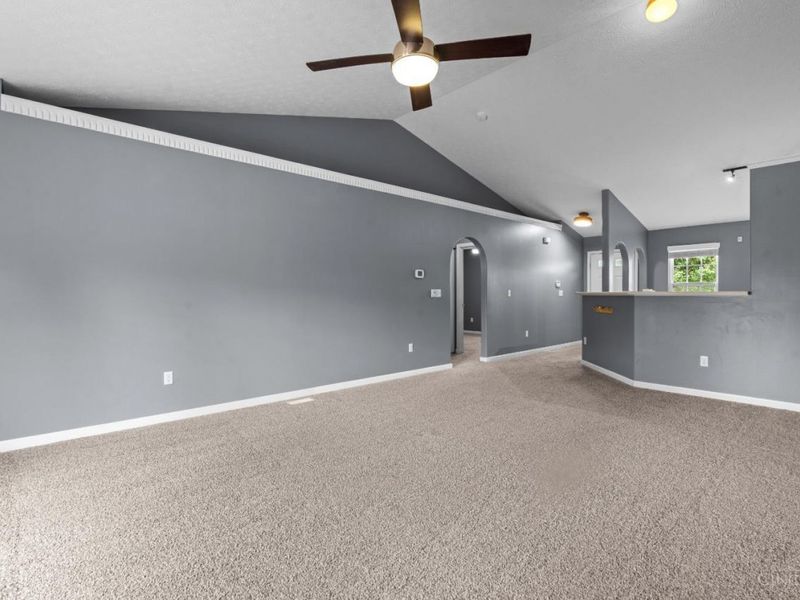3609 Madison Grace Way, Franklin Township, OH 45005 Photo 5