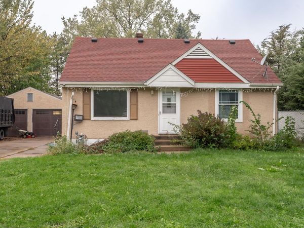 1809 Jackson Street, Maplewood, MN 55117