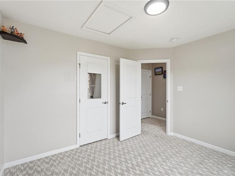 1015 Colonial Way, Huber Heights, OH 45424 Photo 29