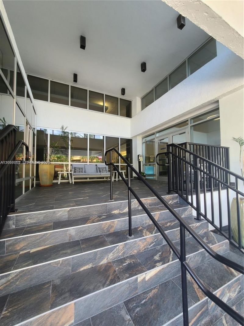 531 N Ocean Blvd, Unit 1102, Pompano Beach, FL 33062 Photo