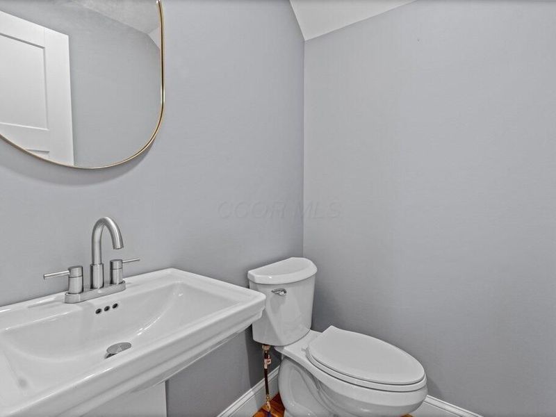 415 Glen Echo Circle , Columbus, OH 43202 Photo 24