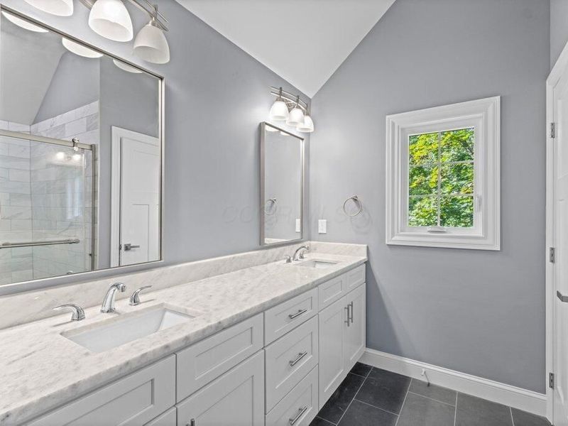 415 Glen Echo Circle , Columbus, OH 43202 Photo 31