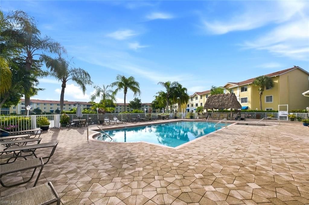 8271 Key Royal Cir , Unit 931, Naples, FL 34119 Photo
