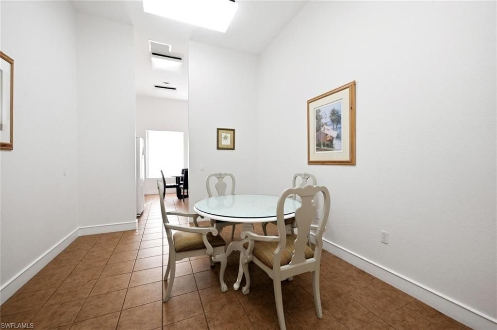 8271 Key Royal Cir , Unit 931, Naples, FL 34119 Photo