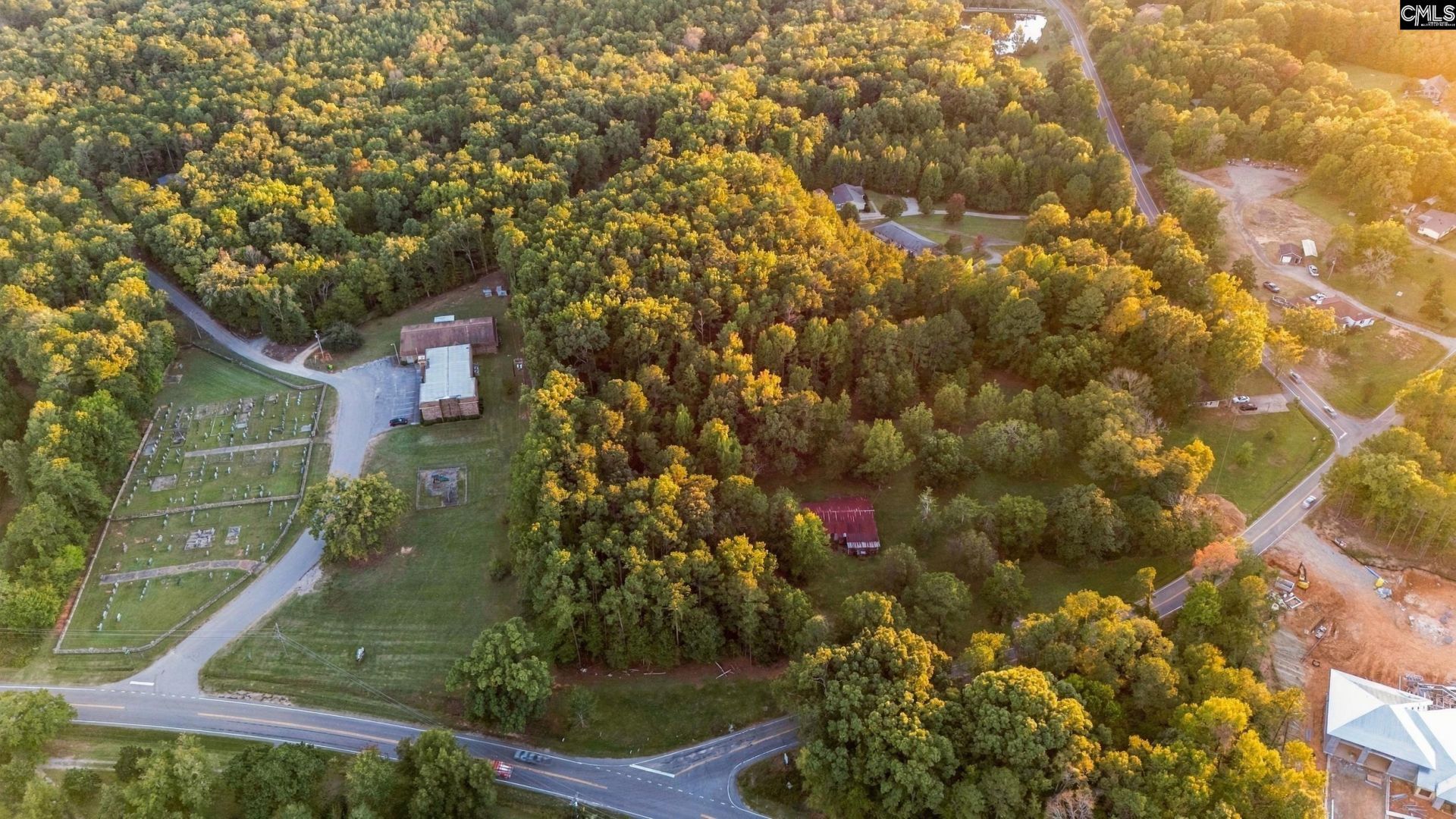 2458 Chapin Road Photo 10