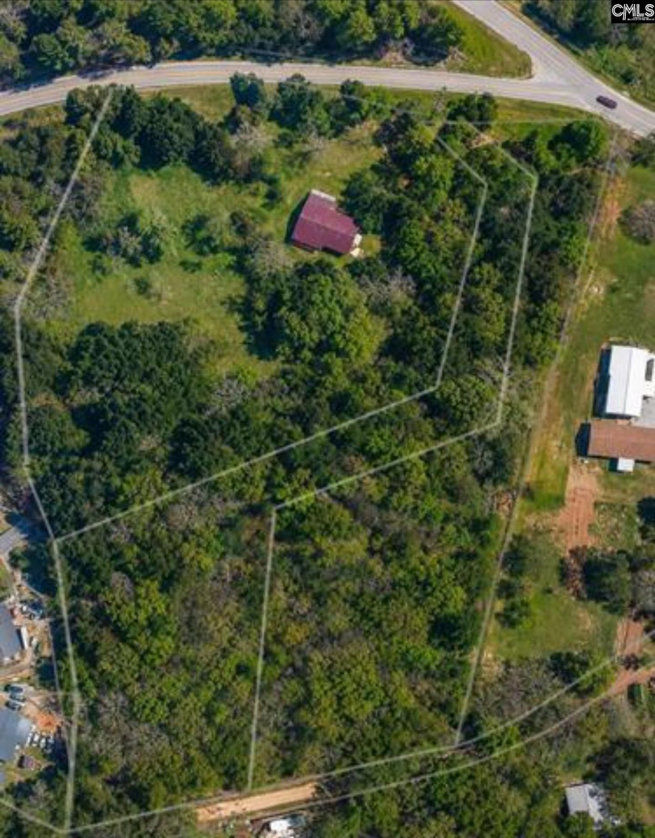 2458 Chapin Road Photo 8