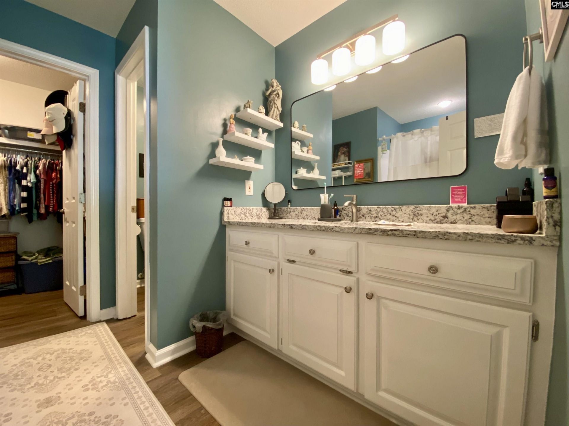 129 Loyd Court  Photo 12