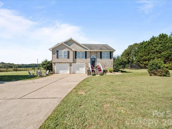 2241 Killian Road , Lincolnton, NC 28092