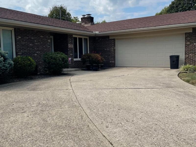513 Sanders Drive, Hamilton, OH 45013 Photo 2