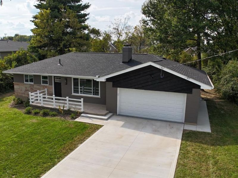 4311 Fischer Lane, Union Township, OH 45244 Photo 2