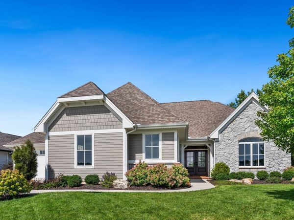 2591 Pine Straw Drive, Auburn, IN 46706