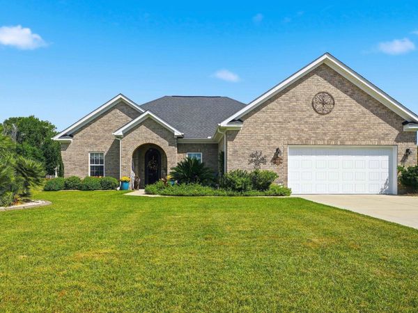 196 Vineyard Lake Circle, Conway, SC 29527