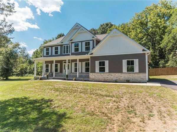 10265 NC Highway 150 , Clemmons, NC 27012