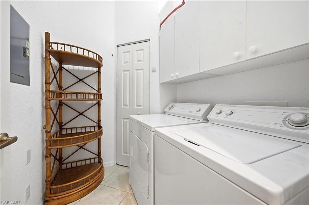 1240 Sarah Jean Cir, Unit 205, Naples, FL 34110 Photo