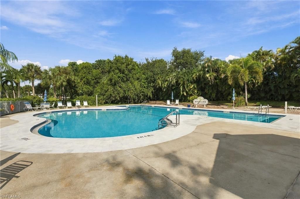 1240 Sarah Jean Cir, Unit 205, Naples, FL 34110 Photo