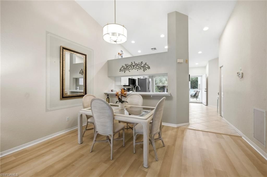 1240 Sarah Jean Cir, Unit 205, Naples, FL 34110 Photo