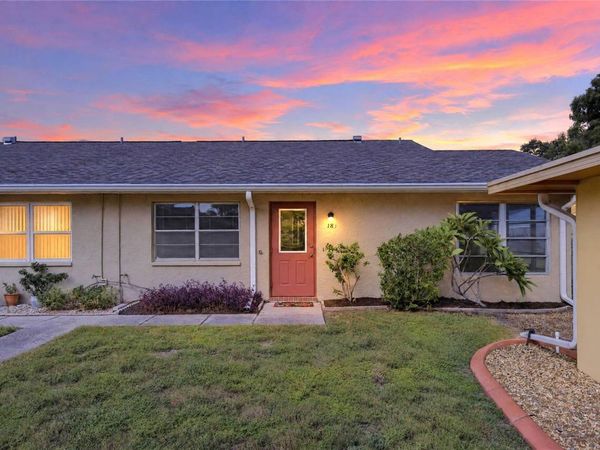 1904 CANTERBURY LANE, Unit 18, SUN CITY CENTER, FL 33573
