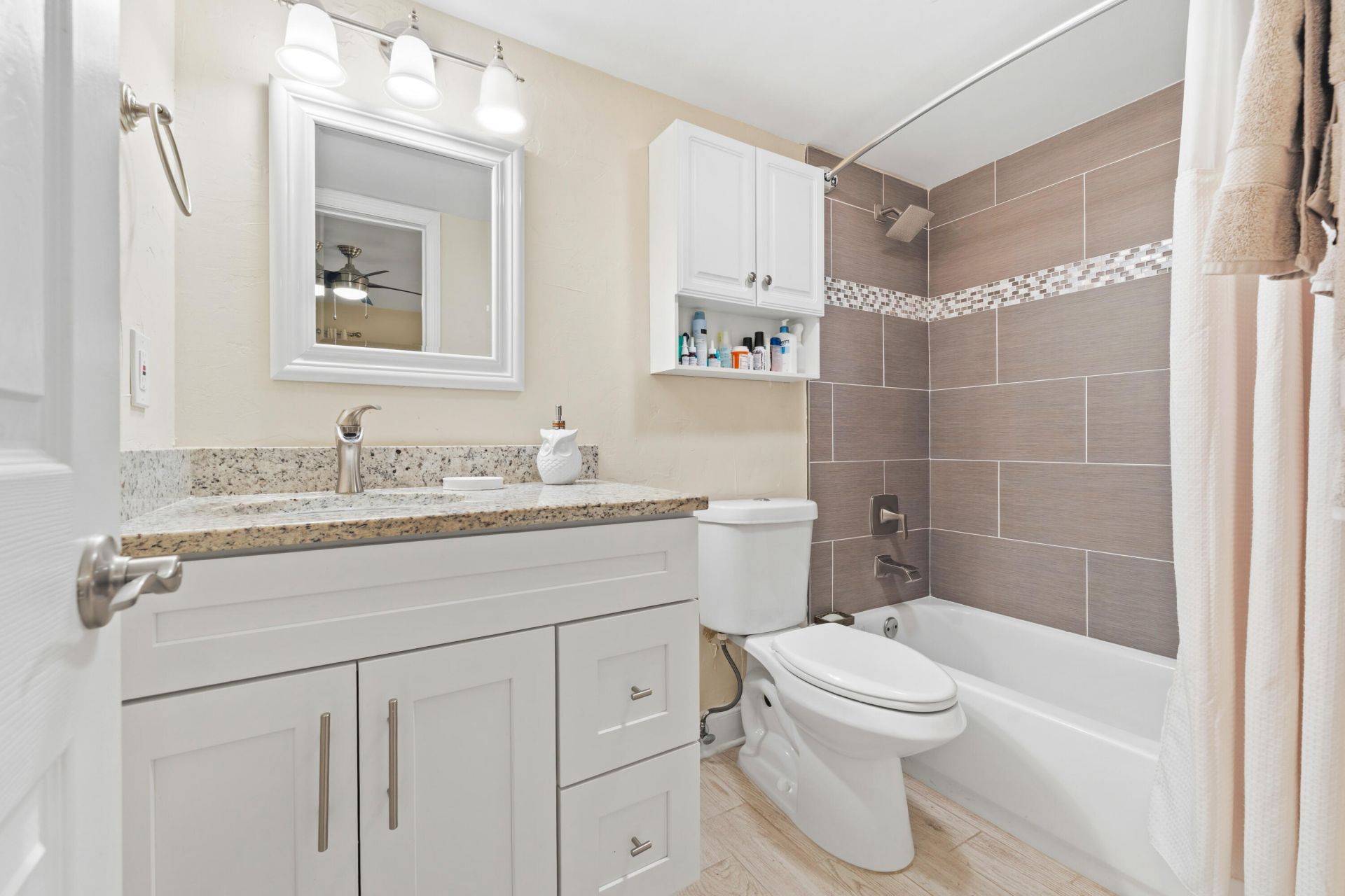 2 Garden Street, Unit 201M, Tequesta, FL 33469 Photo