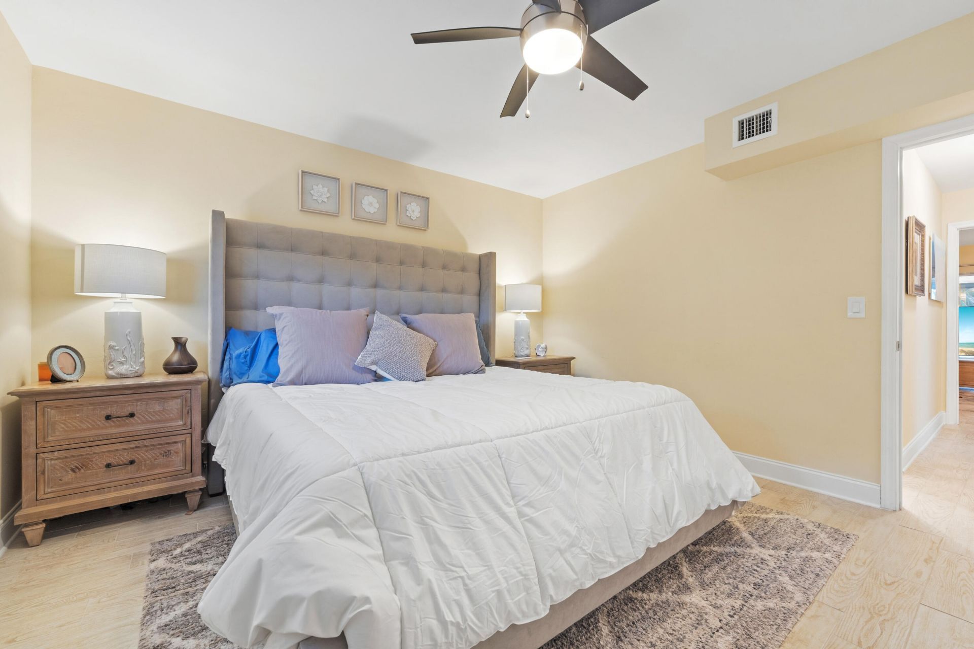 2 Garden Street, Unit 201M, Tequesta, FL 33469 Photo