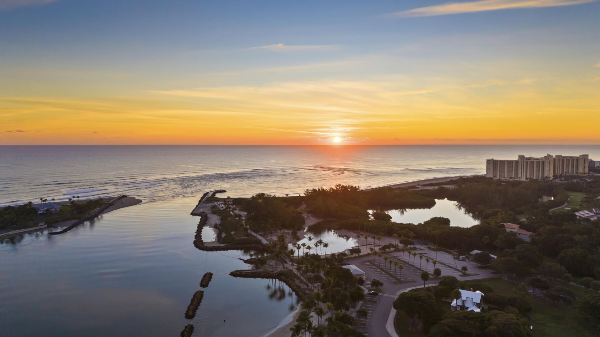 2 Garden Street, Unit 201M, Tequesta, FL 33469 Photo