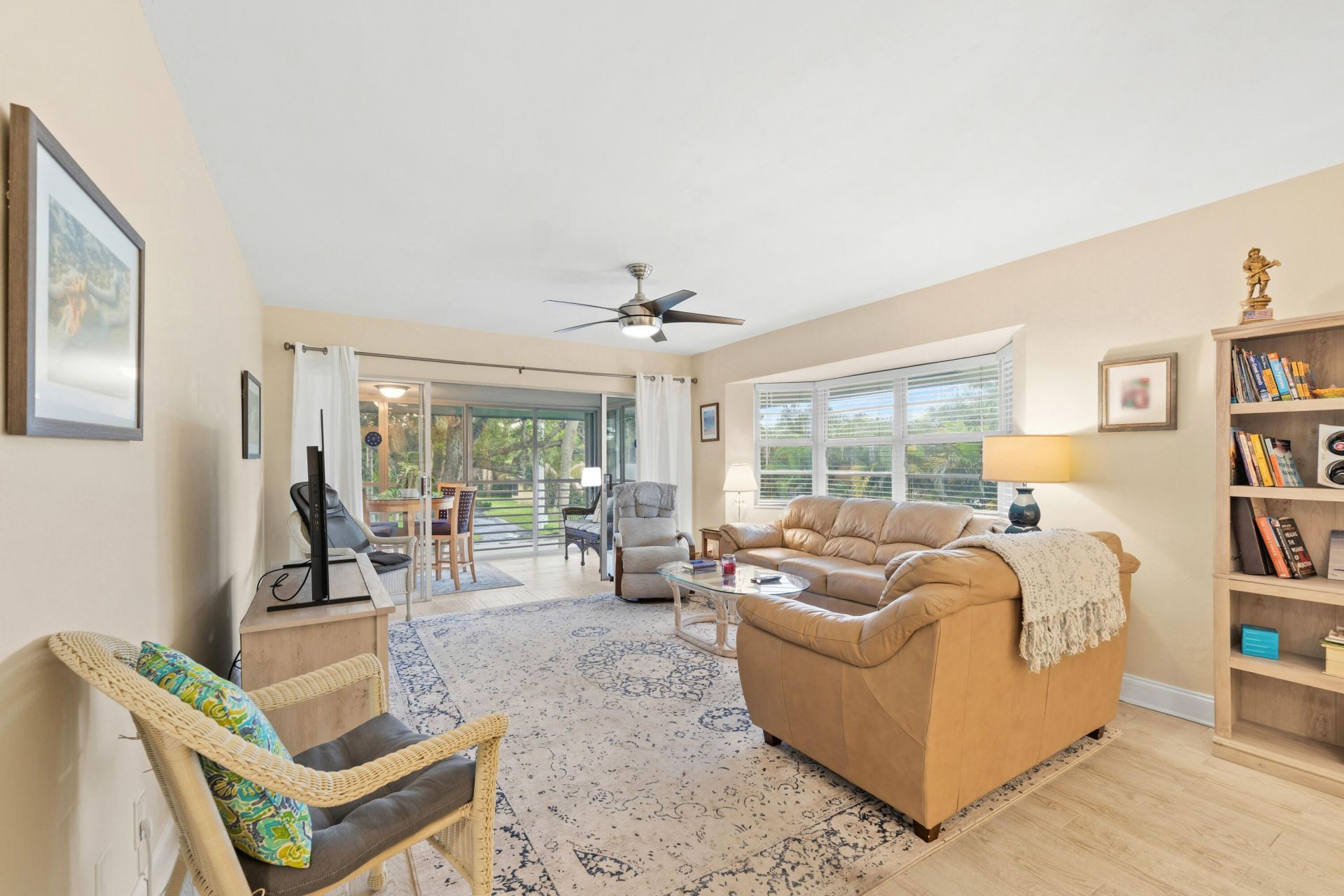 2 Garden Street, Unit 201M, Tequesta, FL 33469 Photo