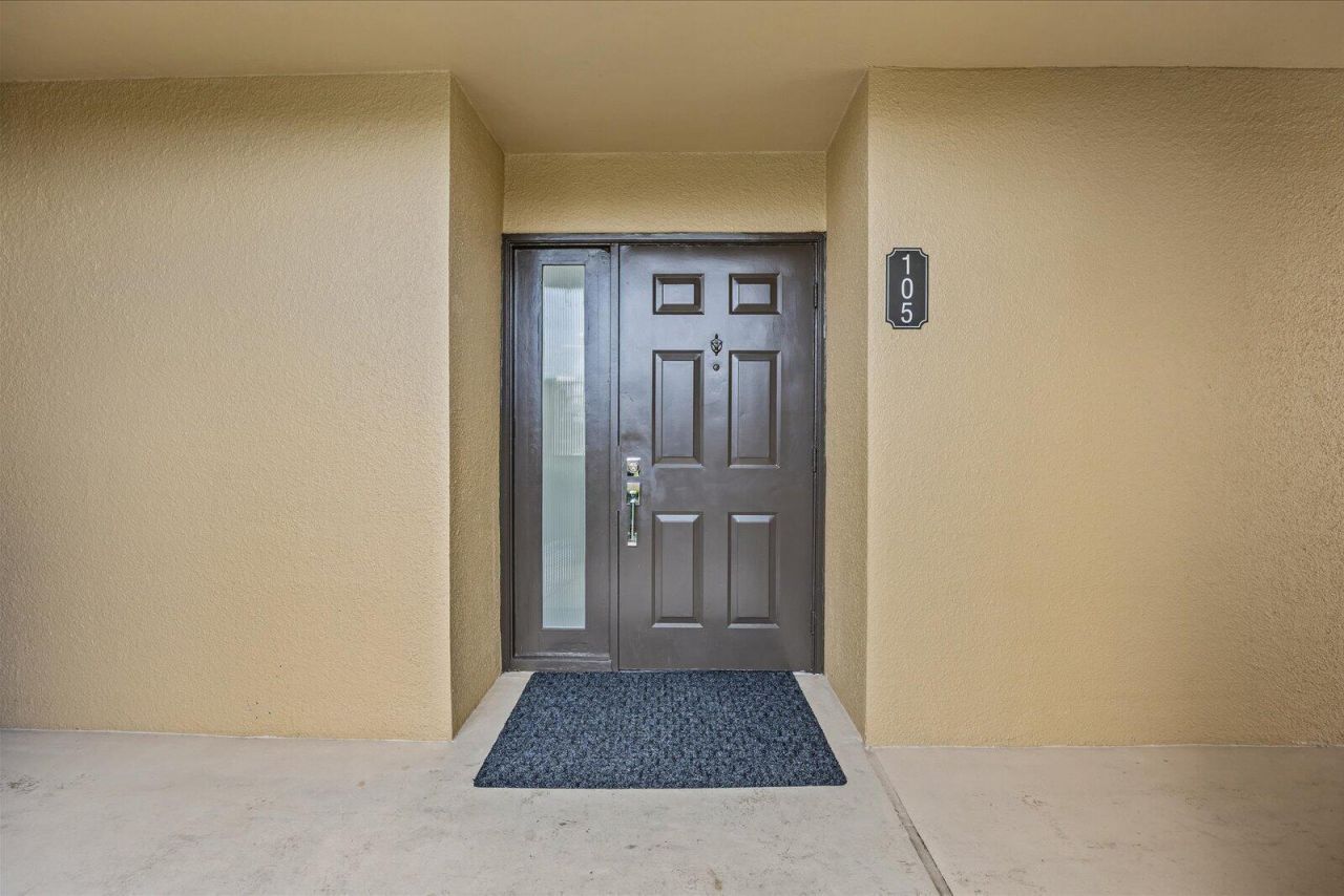 5390 Woodland Lakes Drive, Unit 105, Palm Beach Gardens, FL 33418 Photo