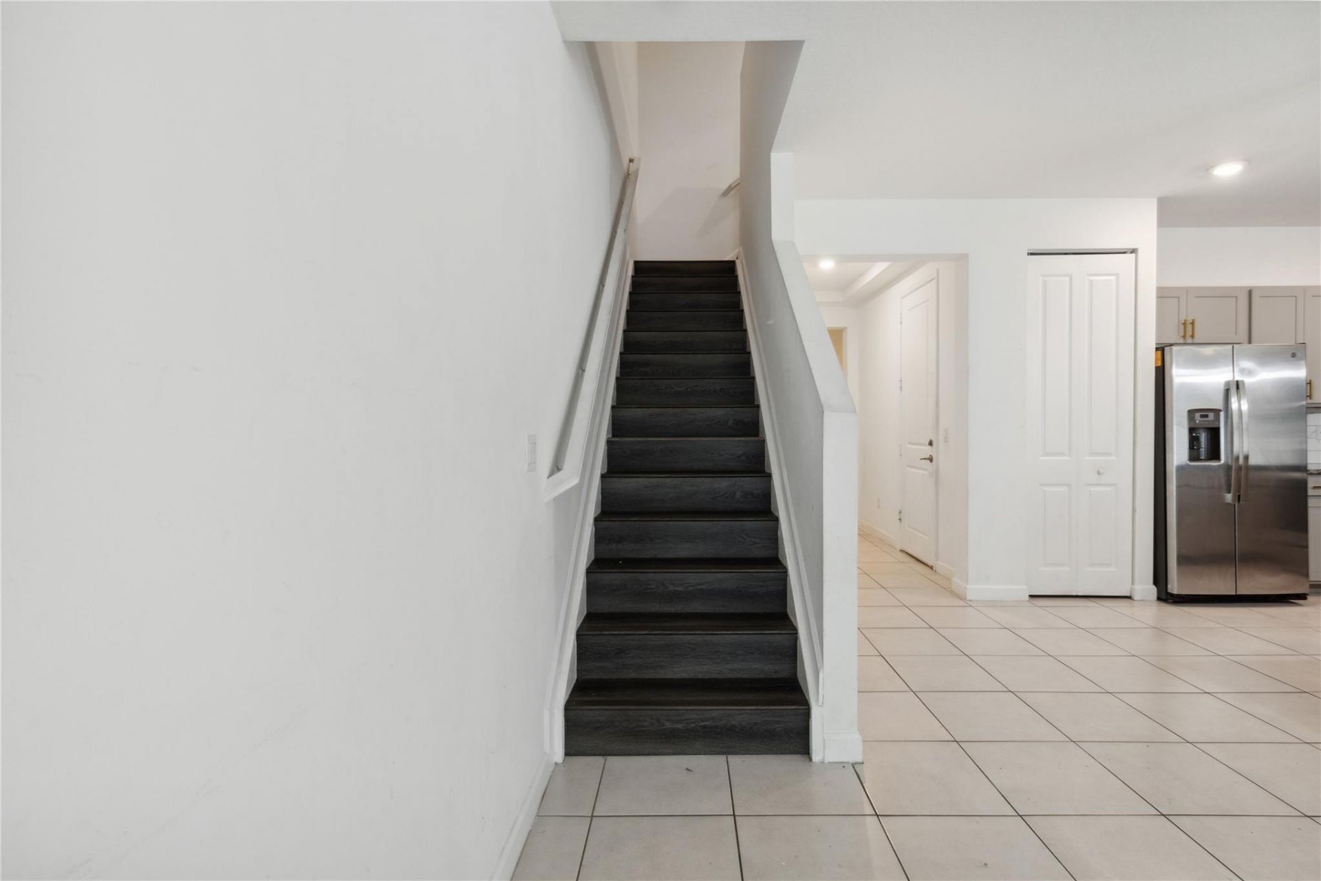 1002 Sweet Briar Lane, Riviera Beach, FL 33410 Photo