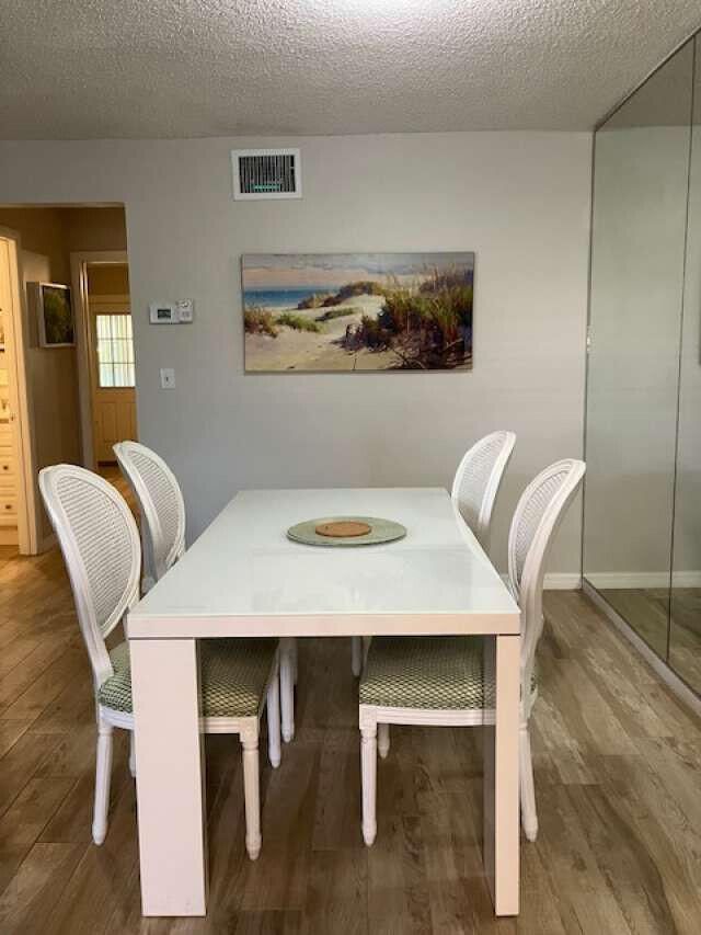 109 Lakes End Drive, Unit B, Fort Pierce, FL 34982 Photo