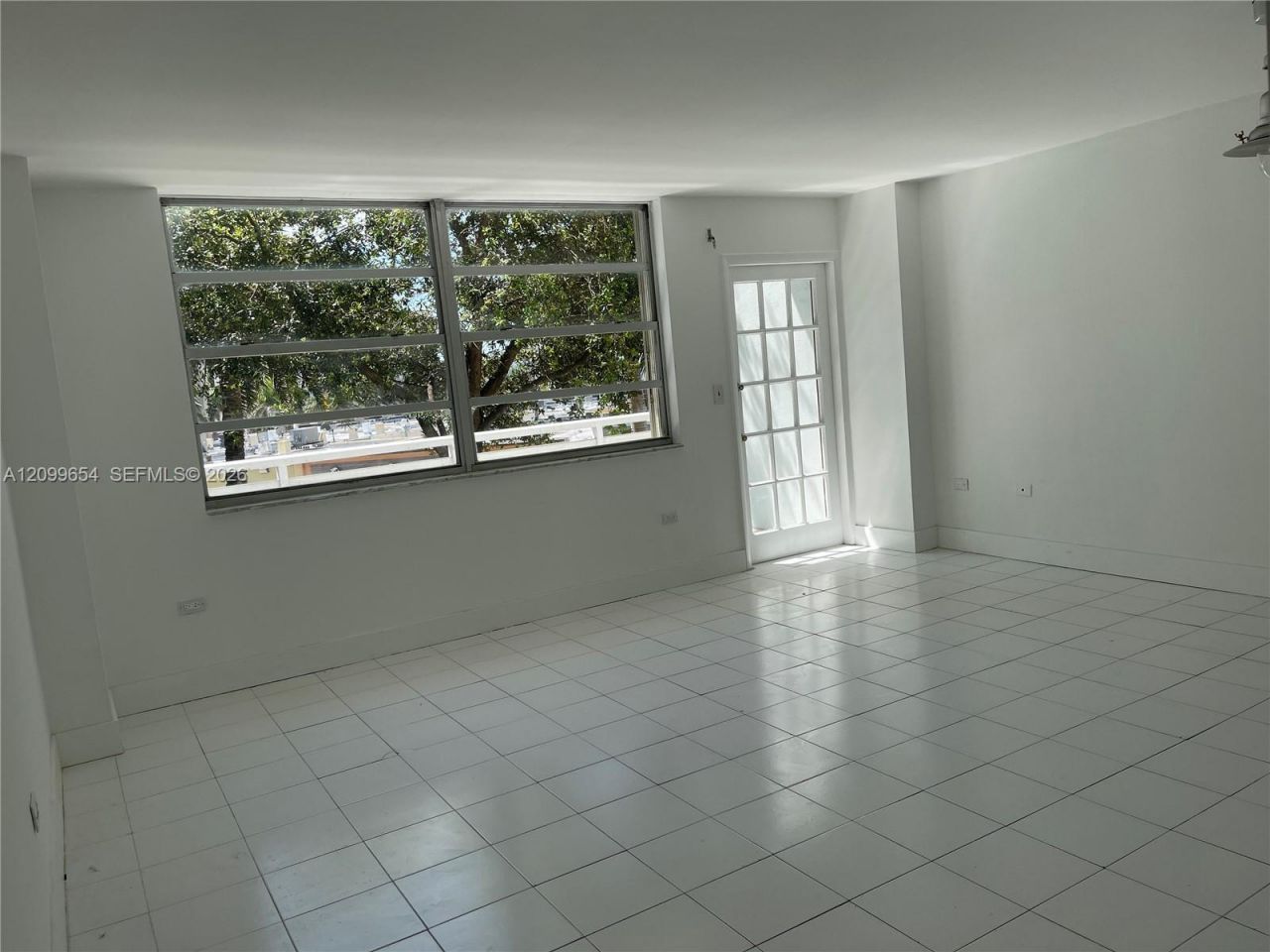 7135 Collins Ave, Unit 333, Miami Beach, FL 33141 Photo