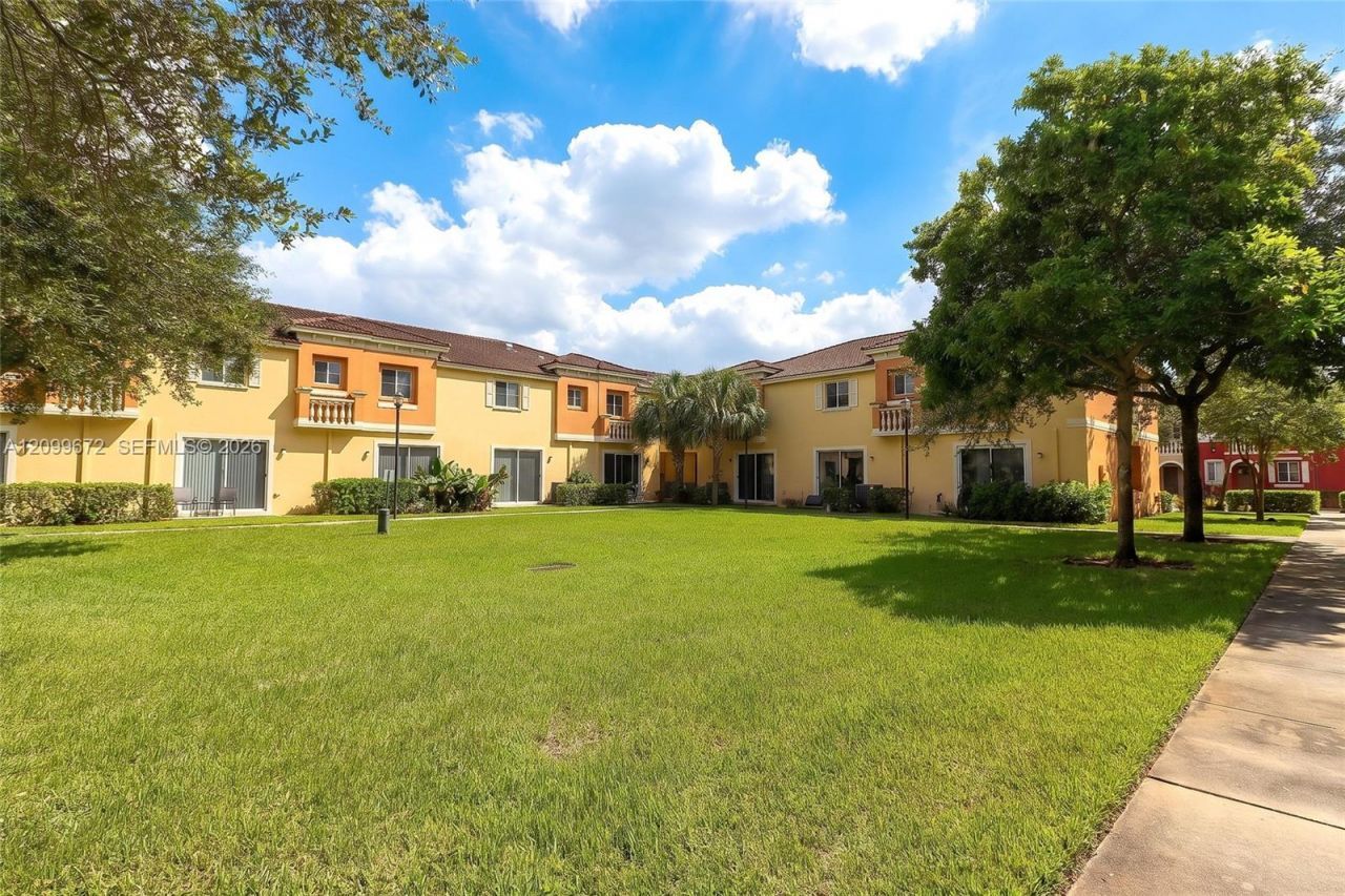 8932 SW 18th St , Miramar, FL 33025 Photo