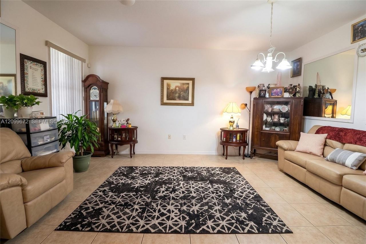 8932 SW 18th St , Miramar, FL 33025 Photo