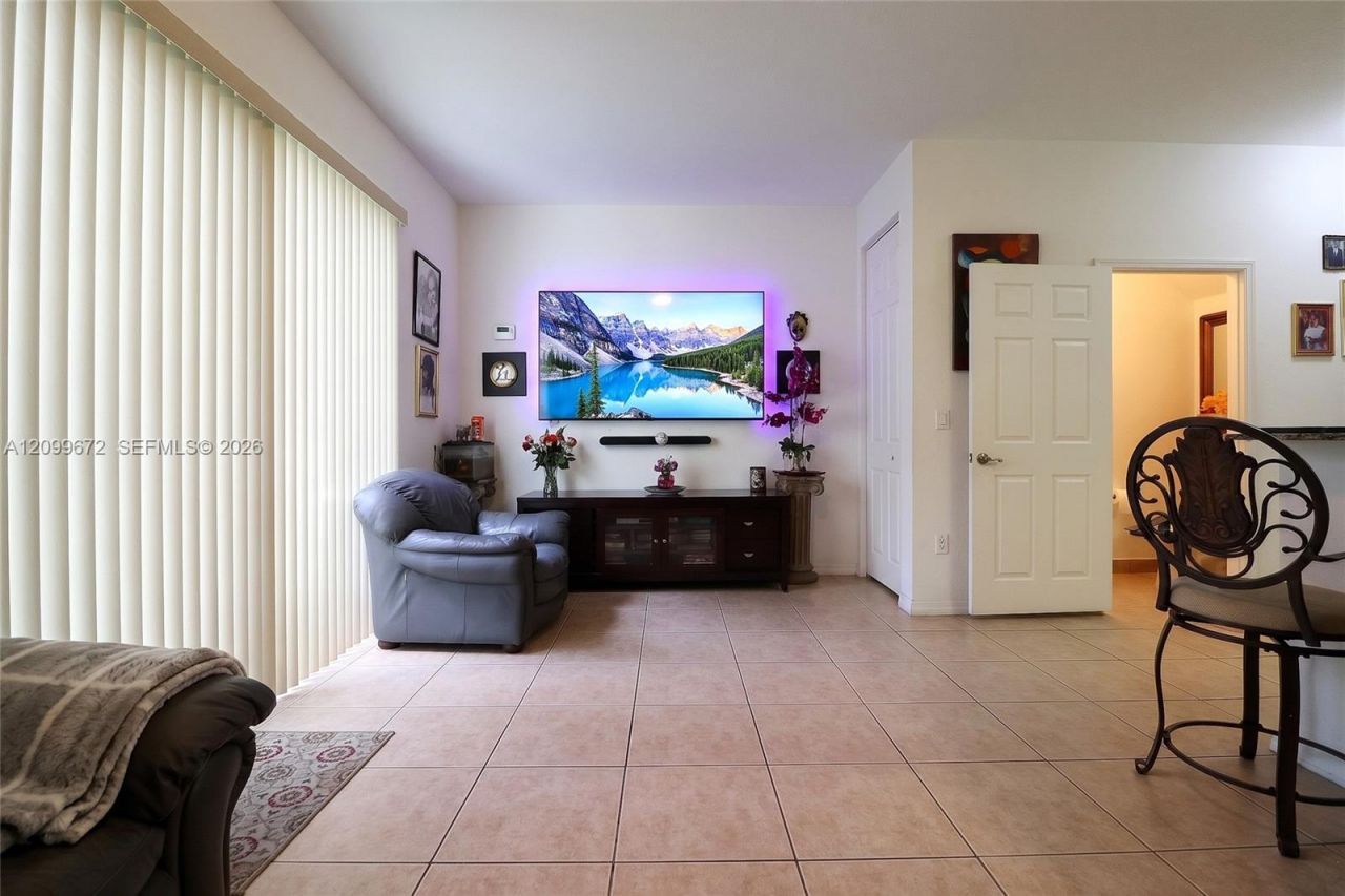 8932 SW 18th St , Miramar, FL 33025 Photo