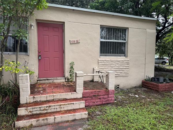 13535 NE 6th Ave , North Miami, FL 33161