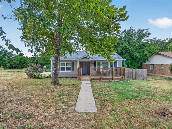 1412 Sloan Street, Weatherford, TX 76086