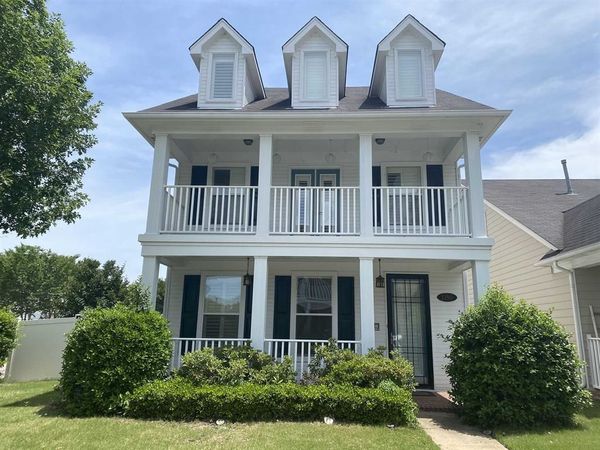 1390 ISLAND TOWN DR, Memphis, TN 38103