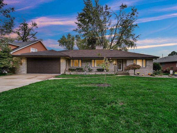 1856 S River Drive , Munster, IN 46321