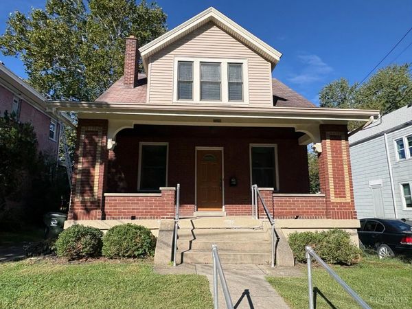 3927 Delmar Avenue, Cheviot, OH 45211