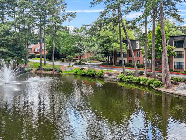 23203 Plantation Drive NE, Unit 203, Atlanta, GA 30324