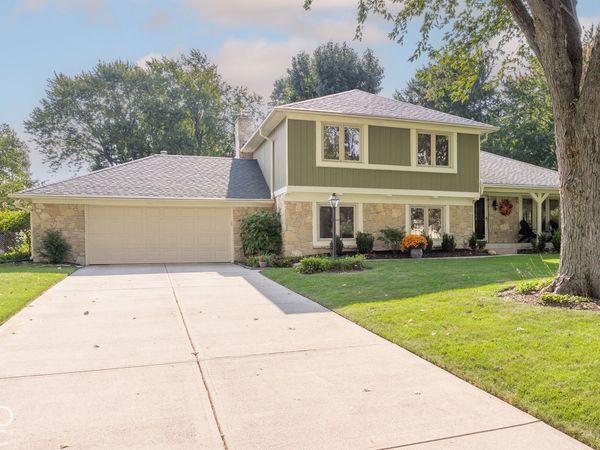 531 E Village Drive , Carmel, IN 46032
